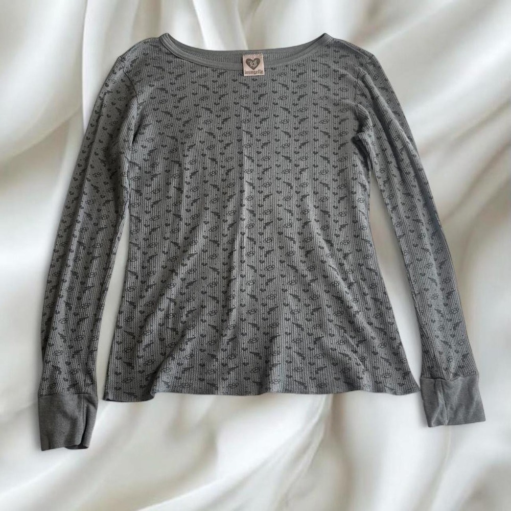 Y2K vintage Loungefly brass knuckle henley long sleeve top grunge‎ emo goth